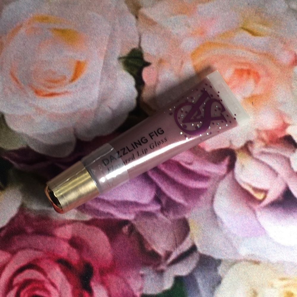 Victorias Secret Dazzling Fig Flavored Lip Gloss New .46 oz